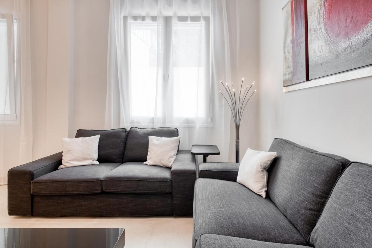 Modern 2-Bedroom Apt, 200M From The Acropolis Athen Eksteriør billede